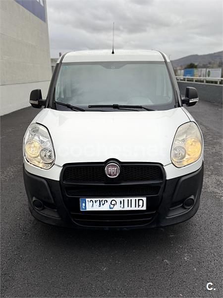 Blanco Usado 2011 Fiat Doblò Emotion Monovolumen | 2999 € (Buen precio) - Imagen 1/4