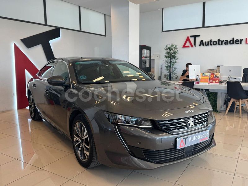 Usado Peugeot 508 Allure 130 CV (95 kW) 2019 Gris / plata Berlina
