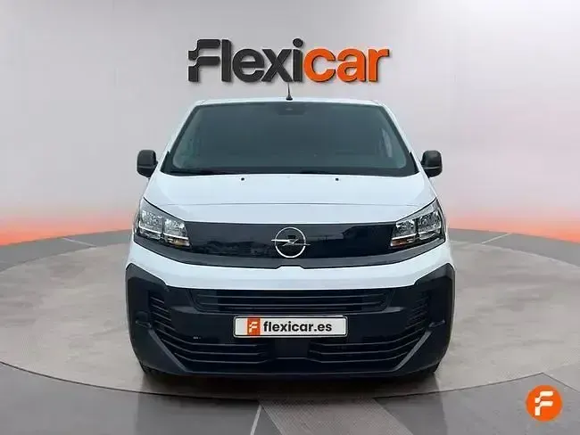 Usado Opel Vivaro 120 CV (88 kW) 2025 Blanco Monovolumen