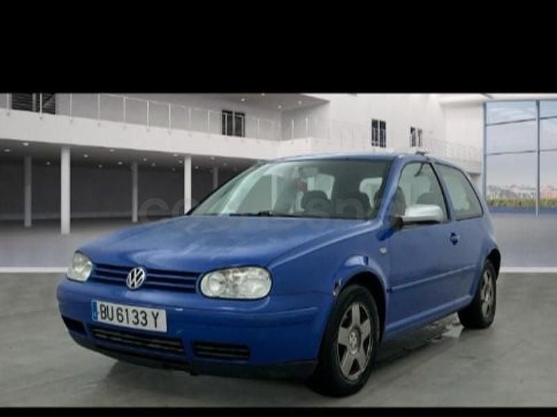 Usado VW Golf IV 110 CV (80 kW) 2001 Azul Berlina