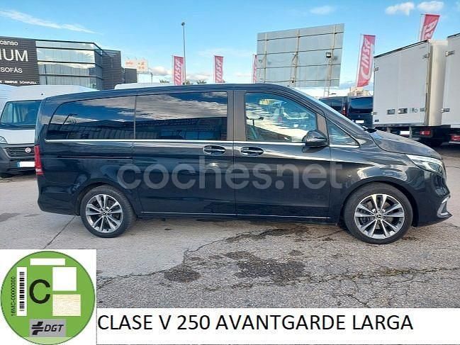 Usado Mercedes V250 190 CV (139 kW) 2022 Negro Monovolumen