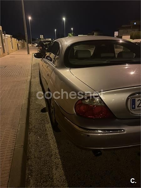 Gris / plata Usado 2002 Jaguar S-Type Executive Berlina | 5999 € (Caro) - Imagen 1/1