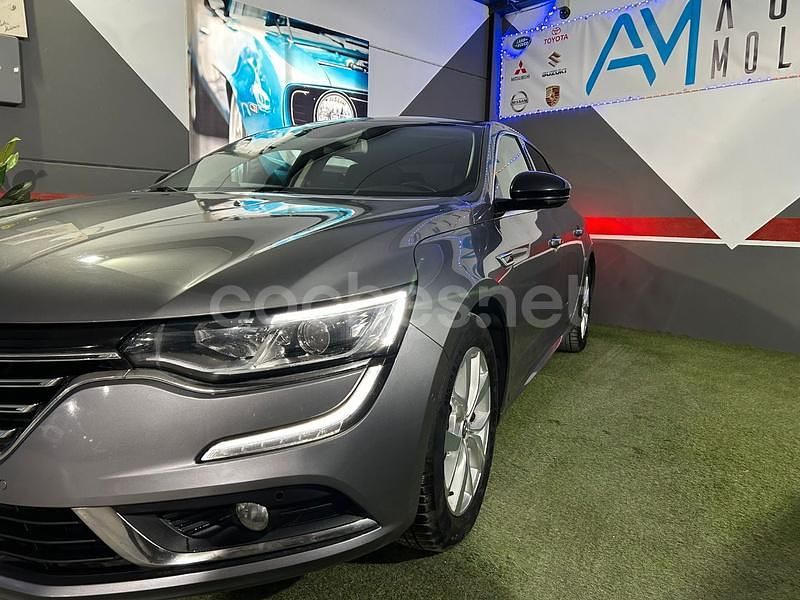 Usado Renault Talisman LIMITED 120 CV (88 kW) 2020 Gris / plata Berlina