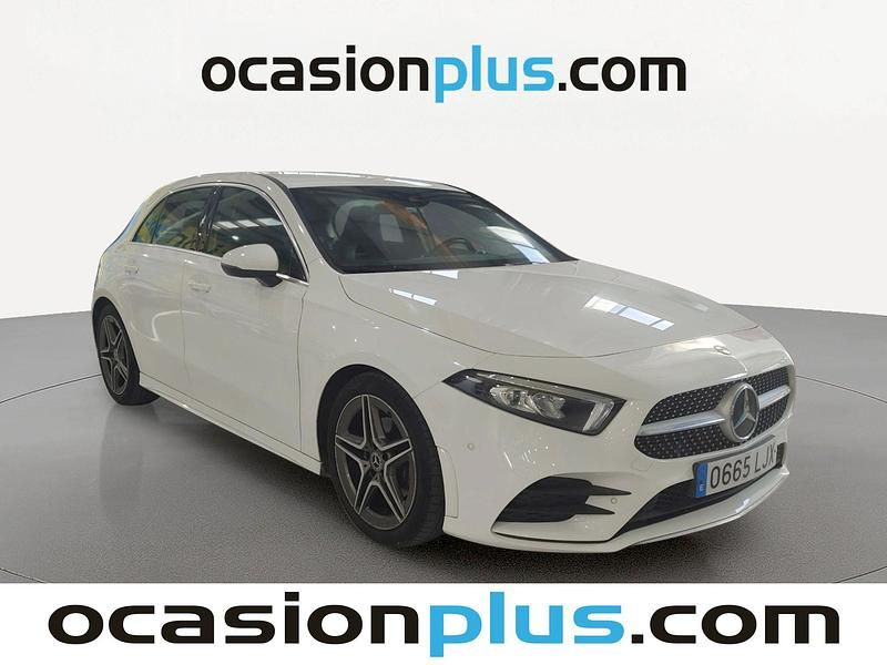 Usado Mercedes A180 AMG 116 CV (85 kW) 2020 Blanco Utilitario