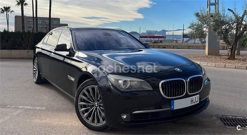 Usado BMW 750L 407 CV (299 kW) 2012 Negro Berlina