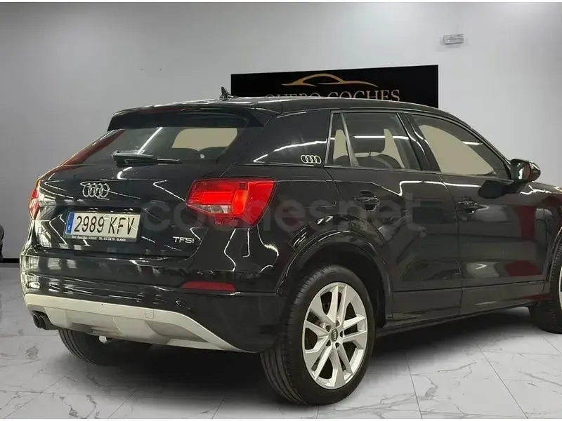 Usado Audi Q2 Advanced Plus 150 CV (110 kW) 2018 Negro SUV