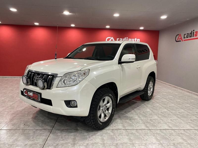 Blanco Usado 2010 Toyota Land Cruiser SUV | 25.900 € (Un poco caro) - Imagen 1/4
