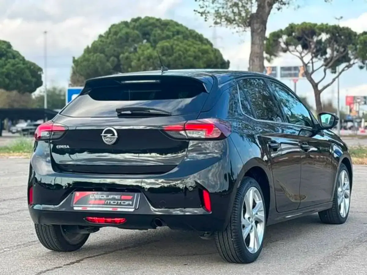 Usado Opel Corsa Elegance 102 CV (75 kW) 2019 Negro Utilitario