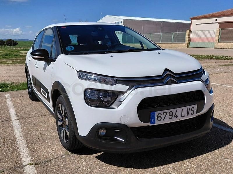 Usado Citroën C3 Feel 102 CV (75 kW) 2021 Gris / plata Utilitario