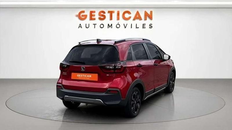 Usado Honda Jazz 122 CV (89 kW) 2025 Rojo Utilitario