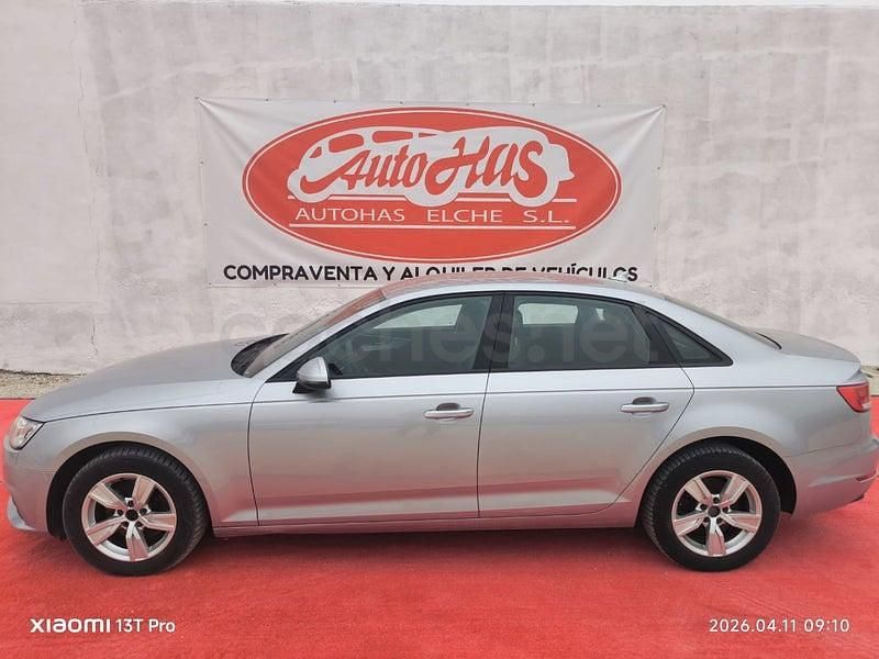 Usado Audi A4 Design 150 CV (110 kW) 2017 Gris / plata Berlina