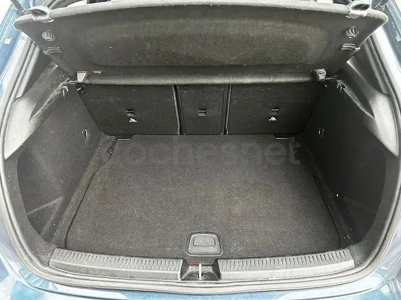Usado Mercedes A200 150 CV (110 kW) 2021 Azul Berlina