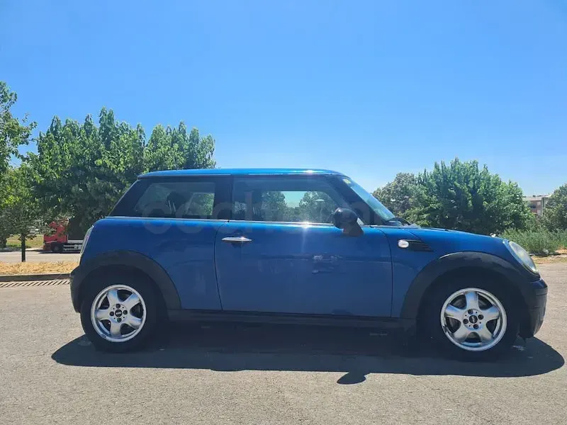 Usado Mini ONE 95 CV (69 kW) 2008 Azul Utilitario