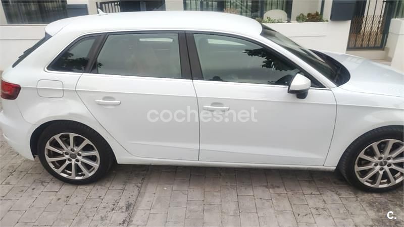 Usado Audi A3 110 CV (80 kW) 2017 Blanco Berlina