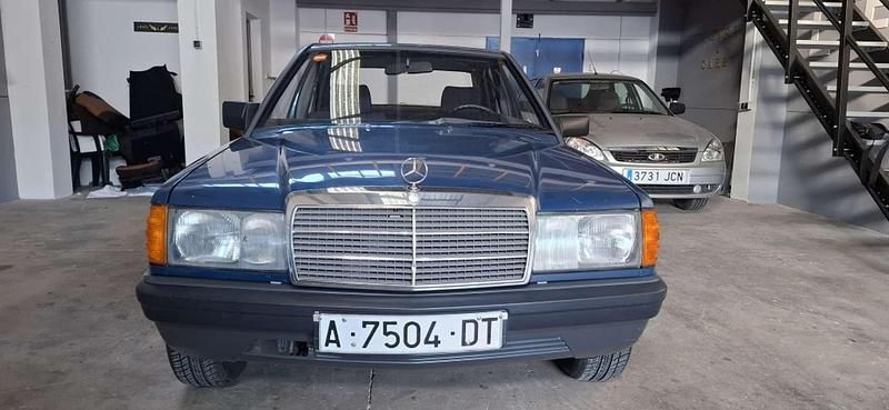 Azul Usado 1987 Mercedes 190 Berlina | 5500 € - Imagen 1/4