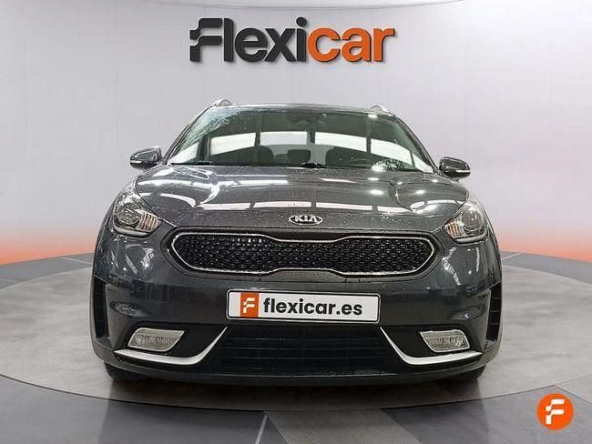 Usado Kia Niro 141 CV (103 kW) 2019 Gris SUV