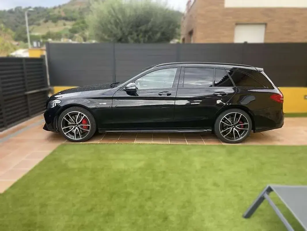 Usado Mercedes C43 AMG AMG 390 CV (286 kW) 2020 Negro Familiar