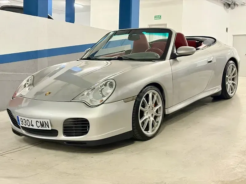 Usado Porsche 911 Carrera 4S Cabriolet 320 CV (235 kW) 2003 Gris / plata Descapotable
