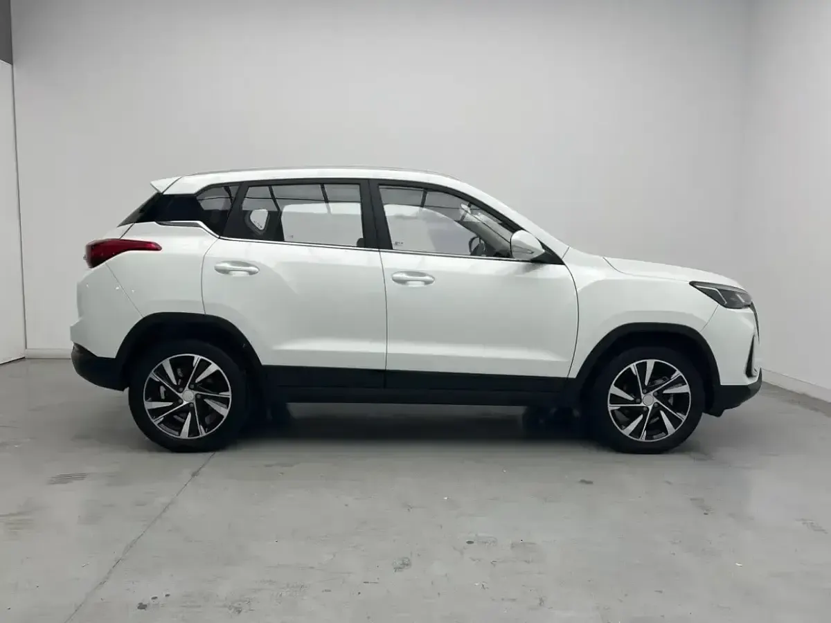 Usado EVO Evo 5 118 CV (86 kW) 2024 Blanco SUV