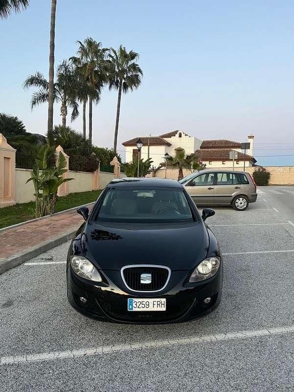 Usado Seat Leon Sport 140 HP (102 kW) 2006 Preto Citadino