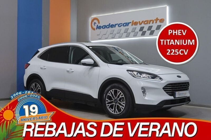 Blanco Usado 2020 Ford Kuga Titanium SUV | 20.800 € (Buen precio) - Imagen 1/2