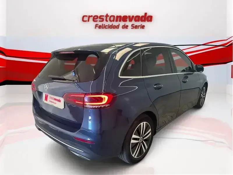 Usado Mercedes B220 190 CV (139 kW) 2022 Azul Utilitario
