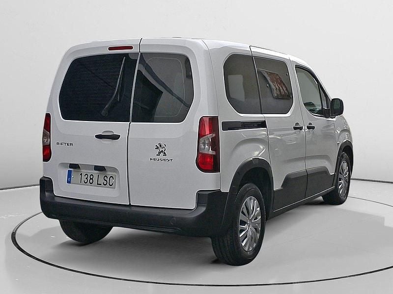 Usado Peugeot Rifter Active 110 CV (80 kW) 2021 Monovolumen