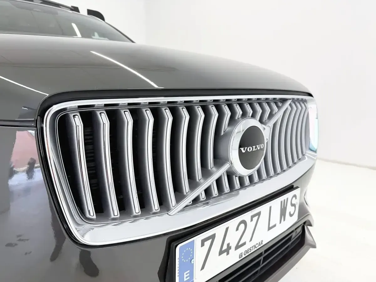Usado Volvo XC90 Core 455 CV (334 kW) 2022 SUV