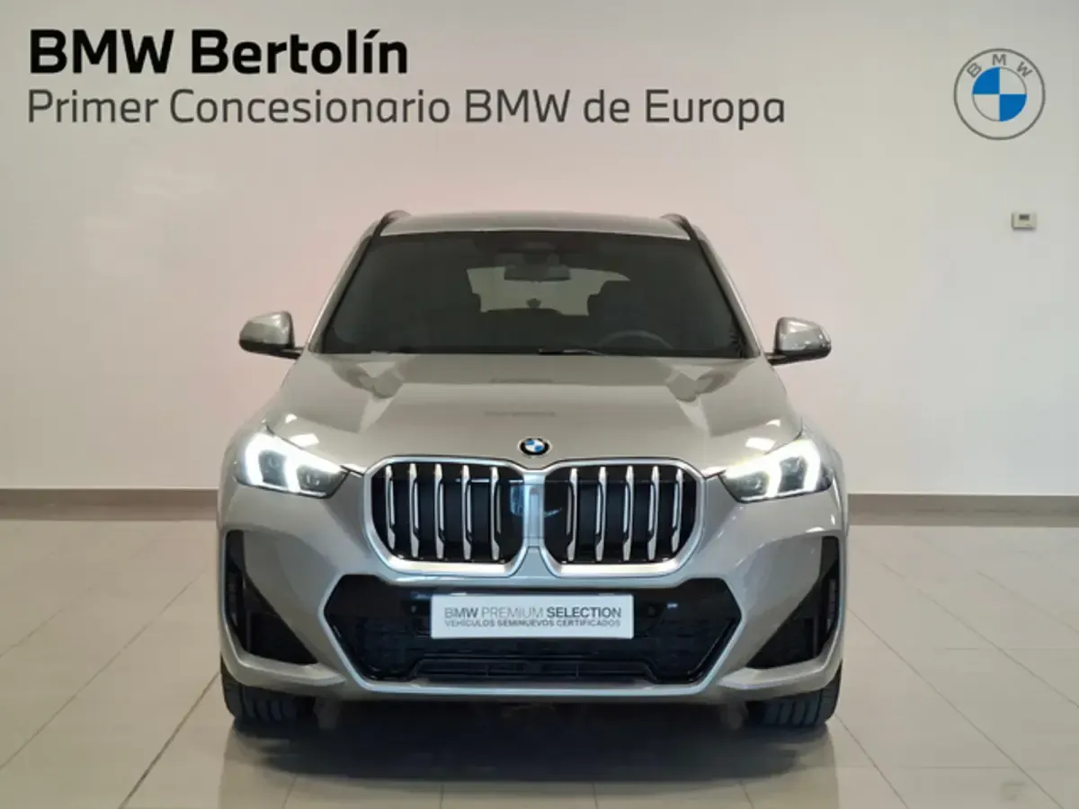 Usado BMW X1 Comfort Edition 163 CV (119 kW) 2026 Gris plata SUV