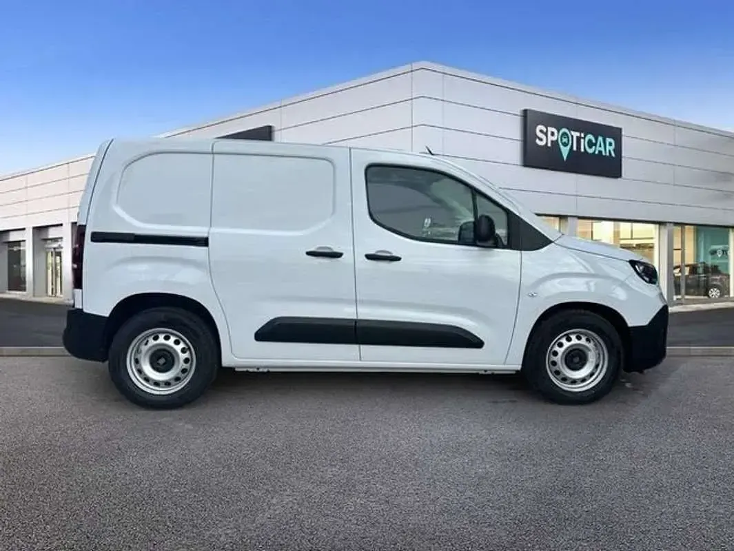Nuevo Fiat Doblò 100 kW (136 CV) 2026 Blanco Monovolumen