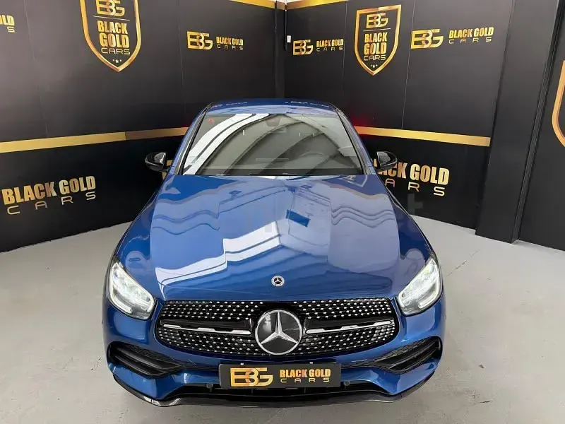 Usado Mercedes GLC300e 306 CV (225 kW) 2021 Azul SUV