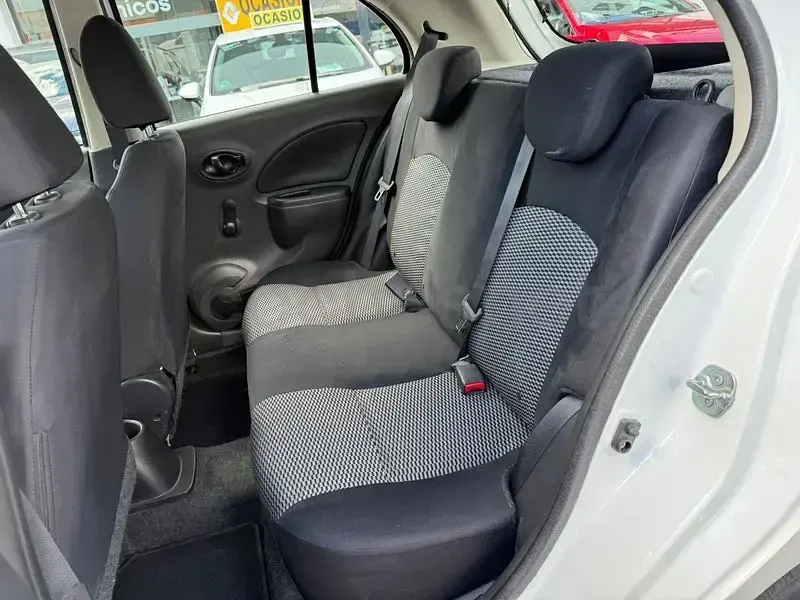 Usado Nissan Micra Acenta 80 CV (58 kW) 2015 Blanco Utilitario