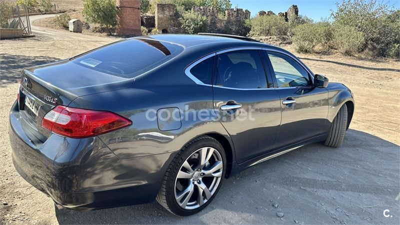 Gris / plata Usado 2014 Infiniti Q70 Premium Berlina | 14.000 € - Imagen 1/4