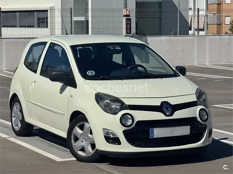 Usado Renault Twingo 85 CV (62 kW) 2012 Beige Utilitario