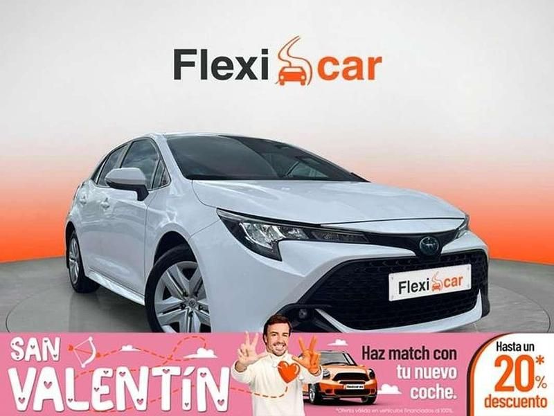 Blanco Usado 2023 Toyota Corolla Business Edition Utilitario | 20.290 € (Buen precio) - Imagen 1/4