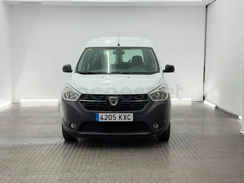 Usado Dacia Dokker 102 CV (75 kW) 2019 Blanco Monovolumen