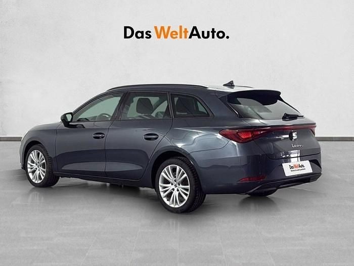 Gris Usado 2024 Seat Leon ST Style Familiar | 24.900 € (Precio justo) - Imagen 1/4