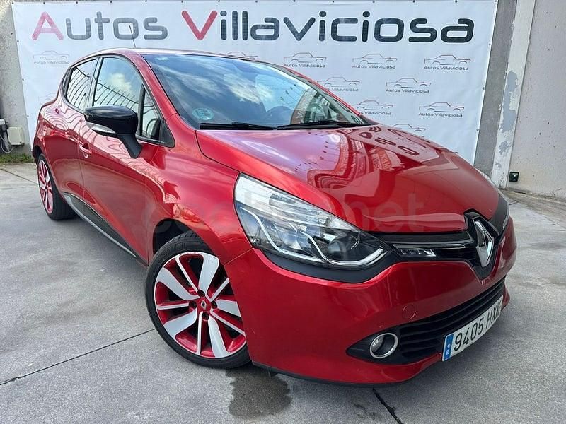 Usado Renault Clio IV Dynamique 90 CV (66 kW) 2014 Rojo Berlina