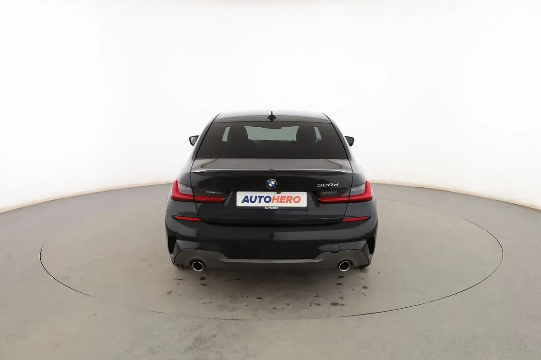 Usado BMW 320 M Sport 190 CV (139 kW) 2020 Negro Berlina