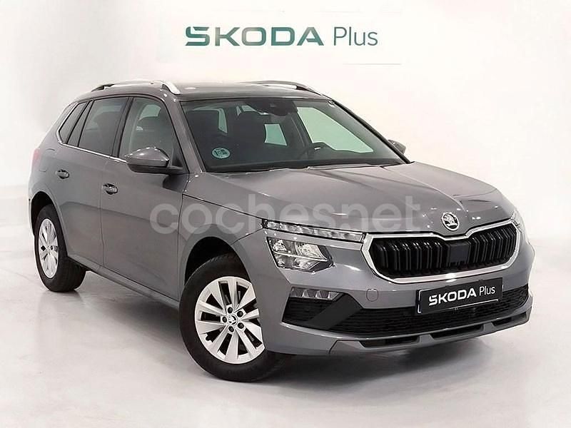 Gris / plata Usado 2025 Skoda Kamiq Selection SUV | 22.990 € (Precio justo) - Imagen 1/4
