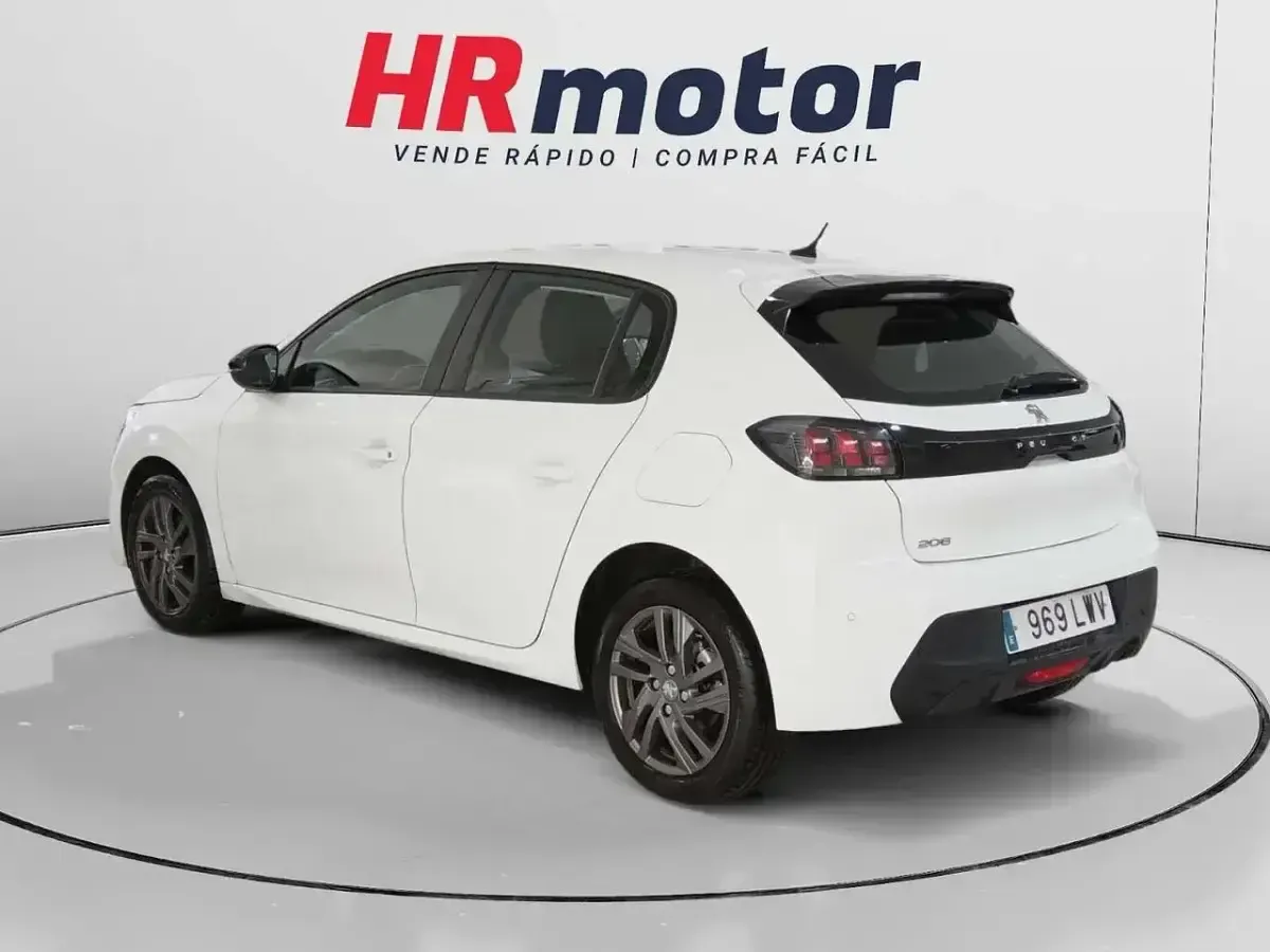 Usado Peugeot 208 Active 102 CV (75 kW) 2022 Blanco Utilitario