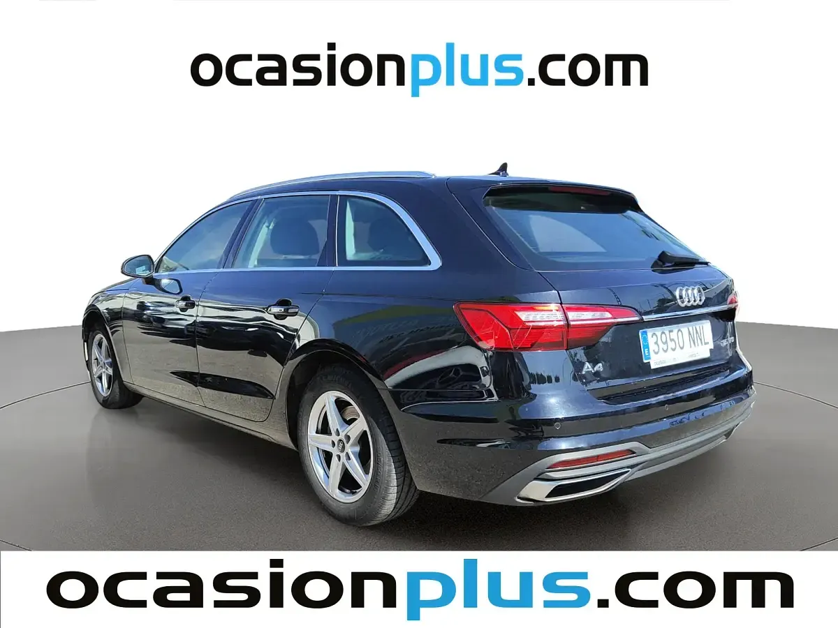 Usado Audi A4 Advanced 150 CV (110 kW) 2023 Negro Familiar