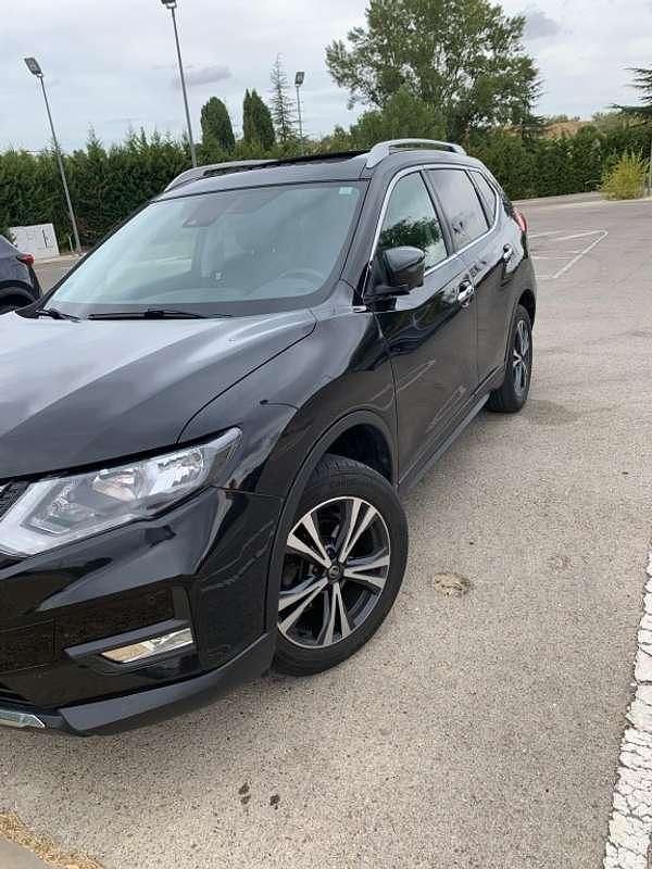 Negro Usado 2018 Nissan X-Trail N-Connecta SUV | 16.500 € (Super precio) - Imagen 1/4