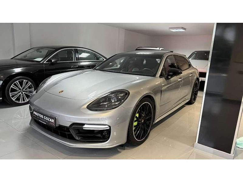 Usado Porsche Panamera Sport Turismo 700 CV (514 kW) 2022 Gris Familiar