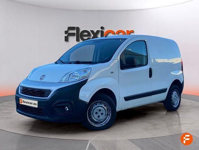 Usado Fiat Fiorino 77 CV (56 kW) 2020 Blanco Monovolumen