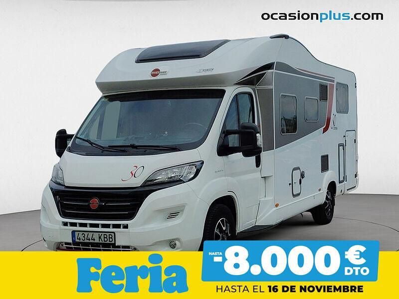 Blanco Usado 2017 Fiat Ducato Van | 55.900 € - Imagen 1/4