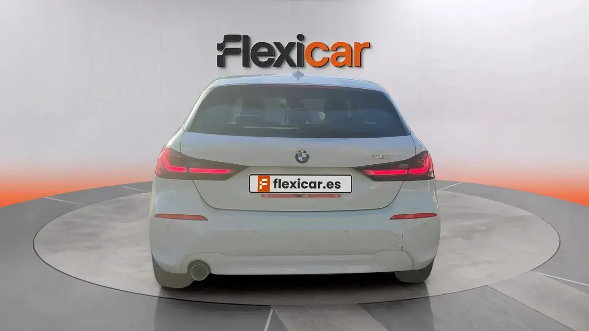 Usado BMW 118 136 CV (100 kW) 2022 Blanco Utilitario