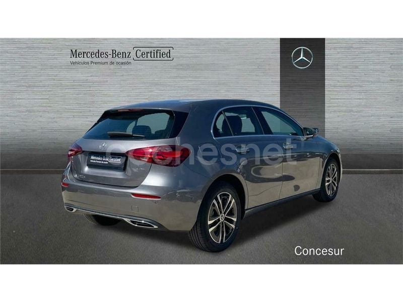 Usado Mercedes A250 Progressive 218 CV (160 kW) 2024 Plata hightech Berlina