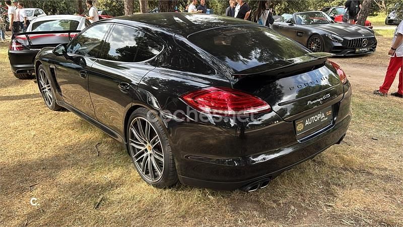 Begagnad Porsche Panamera 430 HK (316 kW) 2013 Svart Halvkombi