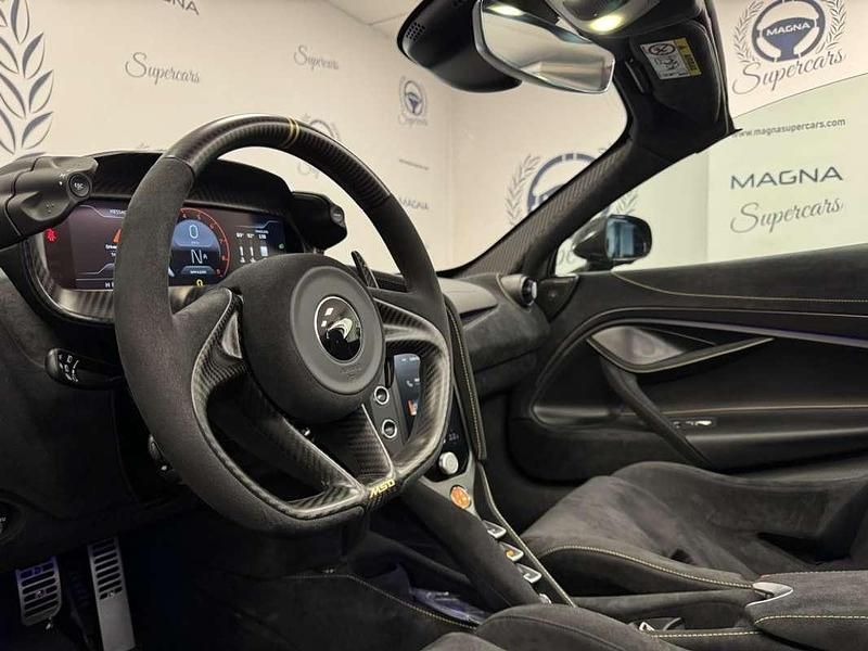 Usado McLaren 750S 751 CV (552 kW) 2025 Burdeos Coupe